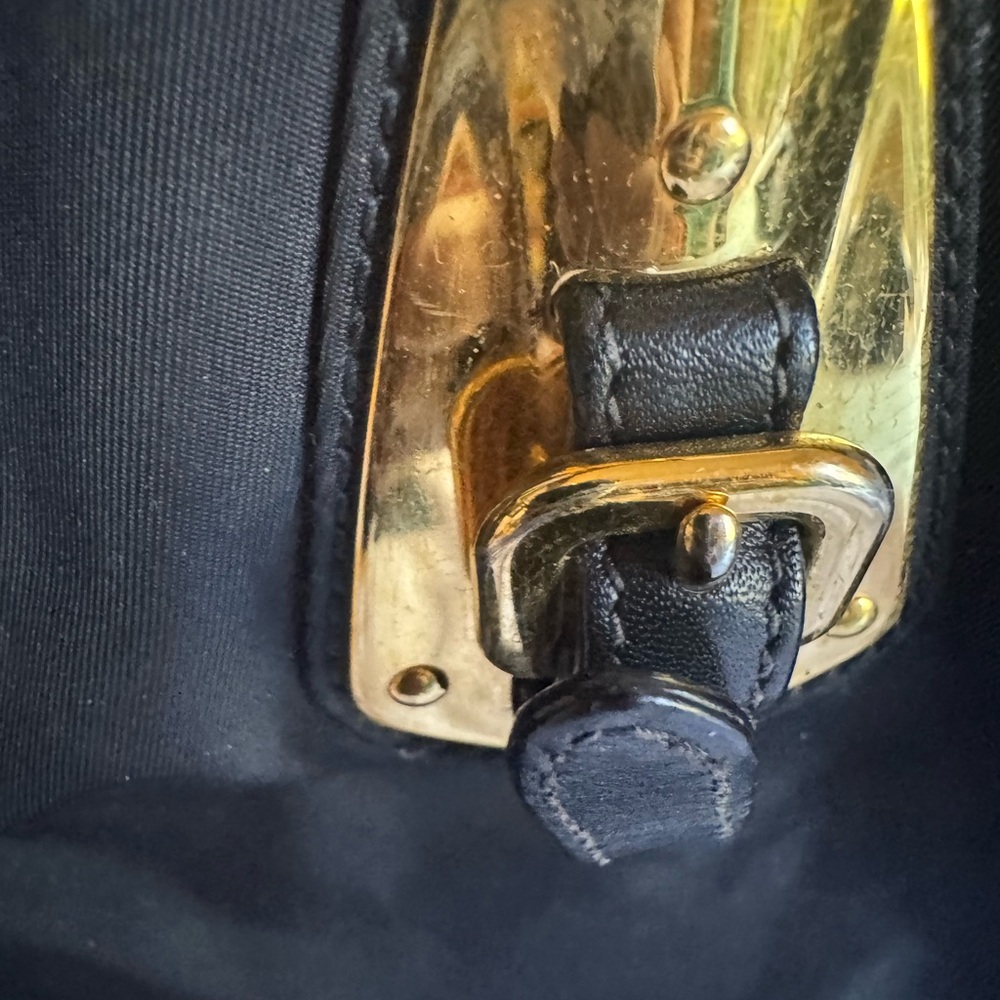 Prada Black and Gold tessuto Handbag. - Picture 6 of 7